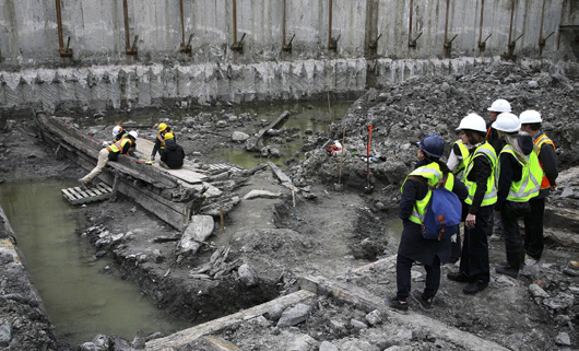 Image from Mystery Ship Arrives at Fort York, p. 7 of July 2015 (Vol 19, No 2).