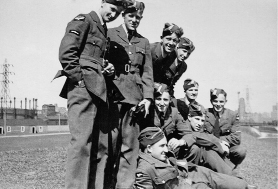 Image from Kiwi Airmen at Fort York, p. 7 of June 2013 (Vol 17, No 2).